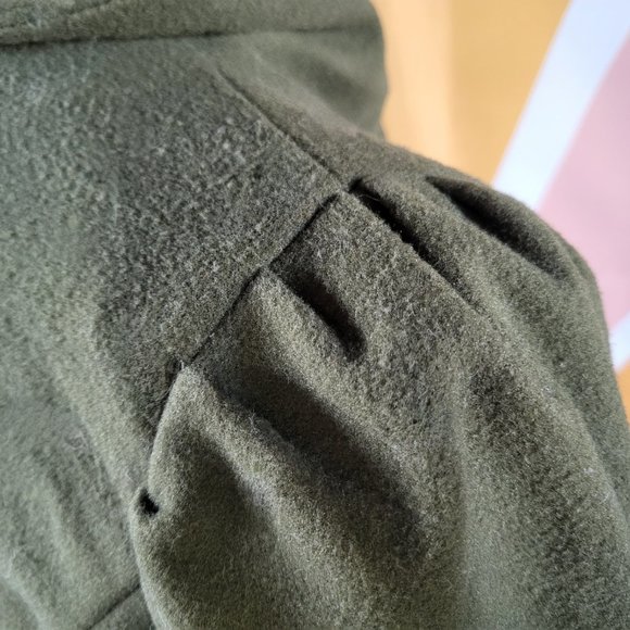 Army Green Trench - Picture 8 of 8